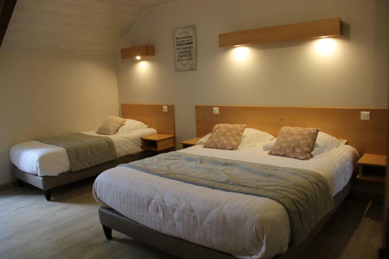 Hotel Restaurant Logis La Meridienne Anglards de Saint Flour ภายนอก รูปภาพ